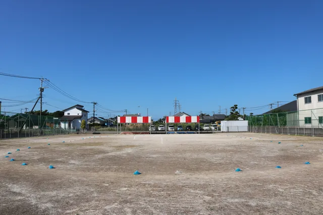 広いなかよし運動場